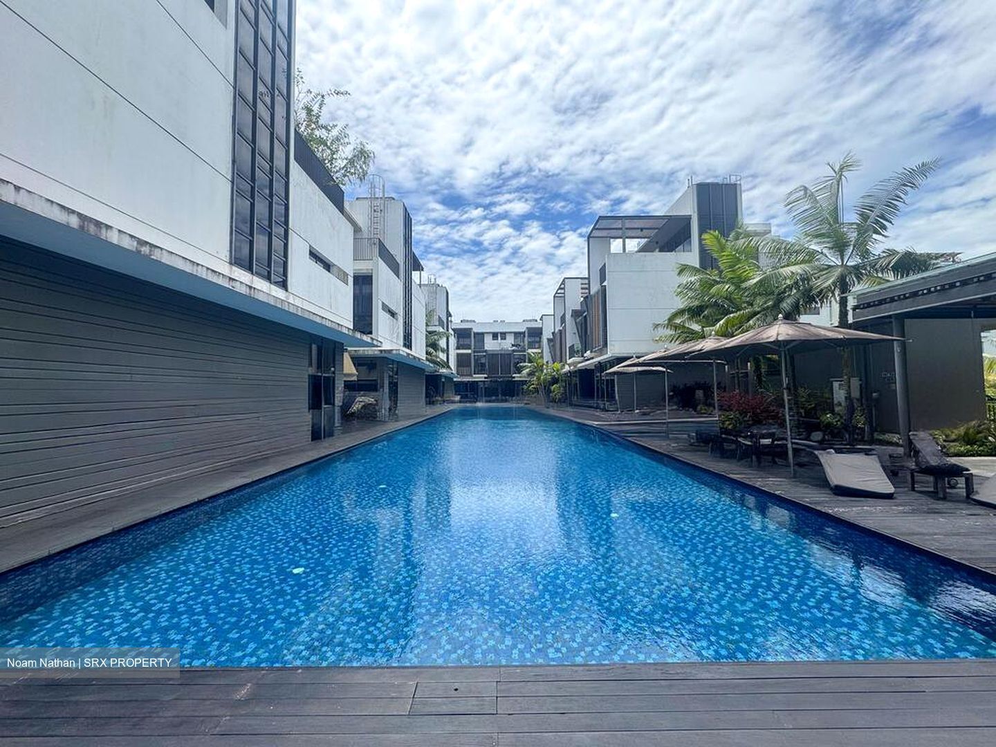 Sunrise Avenue (D28), Terrace #495642731